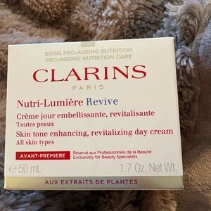 Clarins Nutri-Lumière Revive Day Cream 50ml NIB